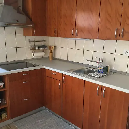 Apartma Hiska 1&2 بيت للعطل