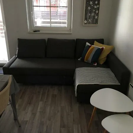 Apartma Hiska 1&2 *